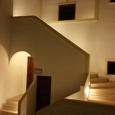 Ocean View Hotel 2*