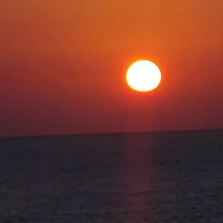 Ocean View Hotel 2*