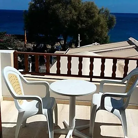 Ocean View Hotel Kamári