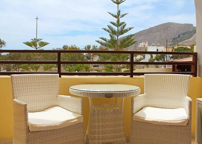 Ocean View Hotel Kamári