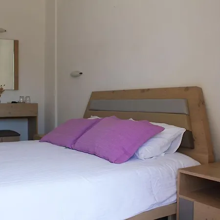 Ocean View 2* Kamári