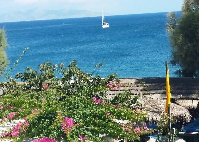 Ocean View 酒店 Kamári